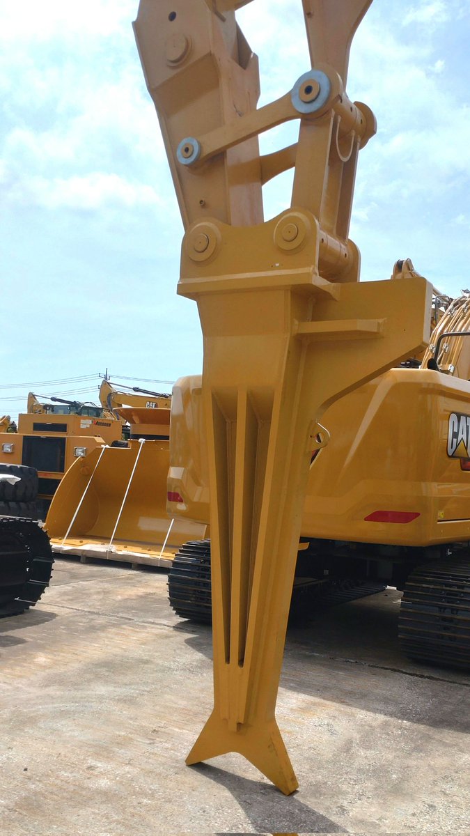 lotuswhite20's tweet photo. ＃340GC
製鉄所の窯の中の汚れ落とし仕様

＃Caterpillar
＃ショートエクステ
#耐熱耐火防護処理 https://t.co/cl0PoccvRR