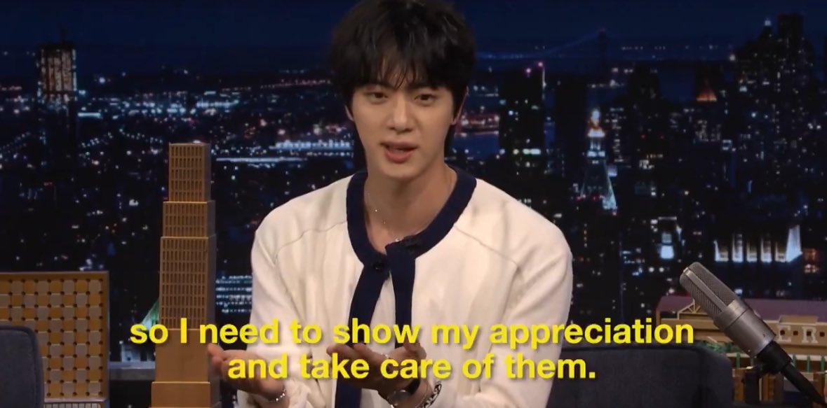 — #JIN dijo que los chicos son sus salvavidas. 💘🎀

🐹: Fue genial estar solo, pero cuando ellos regresen, ya que trabajaron muy duro los voy a honrar y darles un gran respeto. Son mis salvavidas, así que necesito mostrarles mi aprecio y cuidarlos. 

MI FAMILIA 🗣️