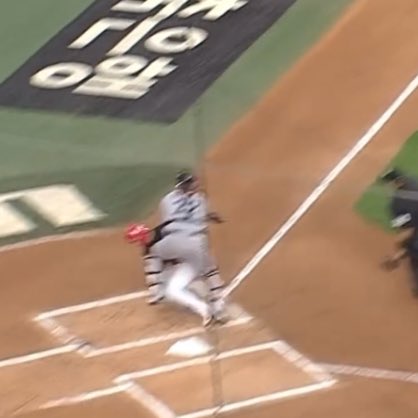 이 느작없는 수비위치 제가 어떻게 받아들여야하죠?