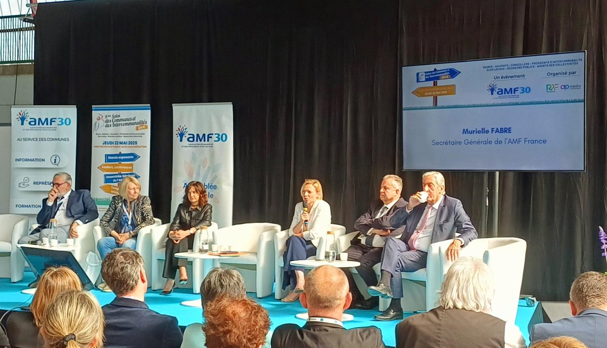 AMF | Association des maires de France (@l_amf) on Twitter photo 📣 Lors de l'Assemblée générale de l'Association départementale des maires du Gard, <a href="/MurielleFabre/">Murielle Fabre</a>, secrétaire générale de l’AMF, a rappelé que :
"L’AMF dénonce un mouvement de recentralisation qui n’est pas compatible avec ce que nos concitoyens nous demandent. Il faut donc 📣 Lors de l'Assemblée générale de l'Association départementale des maires du Gard, <a href="/MurielleFabre/">Murielle Fabre</a>, secrétaire générale de l’AMF, a rappelé que :
"L’AMF dénonce un mouvement de recentralisation qui n’est pas compatible avec ce que nos concitoyens nous demandent. Il faut donc