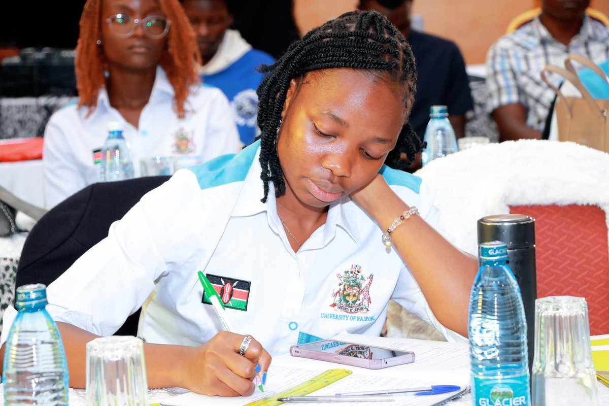 Ms. Winnie Kananu, Assistant Director State Department of Gender and Affirmative Action, gives her talk on Mainstreaming Gender in Land Reforms: Milestones, Challenges and Opportunities. Ms Kananu was representing Gender and Affirmative Action Principal Secretary Anne Wan'gombe