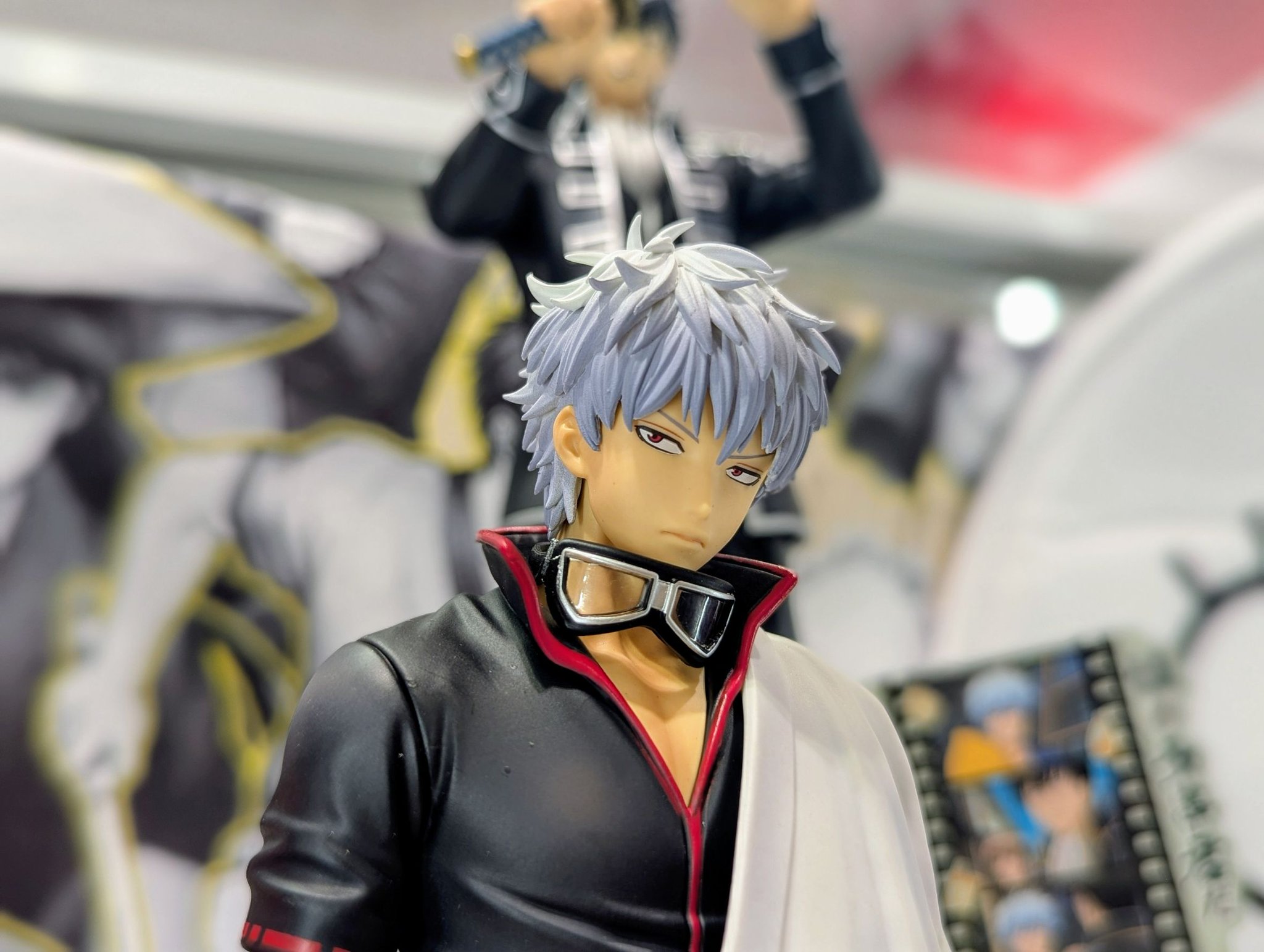 銀魂一番くじグッズセット Amazon.co.jp: 銀魂 土方十四郎 山崎退 3年Z組集～合～缶バッジセット