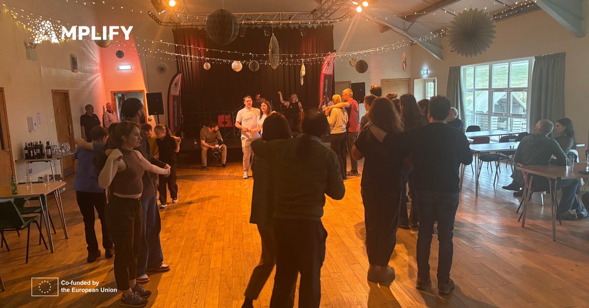 amplify_eu's tweet photo. Day 2 of the #AMPLIFYproject meeting in the Isle of Lewis:
🧩Pilot sessions
🛤️Roadmap planning
🌿Local visits
🎶A magical dinner full of dancing, singing, amazing food & Scottish wildlife!
Thank you for the warm welcome @fngaidheal.
We really hope to return soon! 💙 https://t.co/WwwfSiafgy