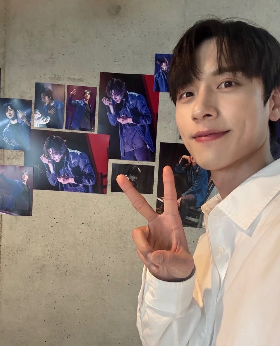 배우님께서 인스타그램에 방문한 사진을 올려주셨습니다 :^)

배우님의 생일을 다시 한번 진심으로 축하드립니다🎂