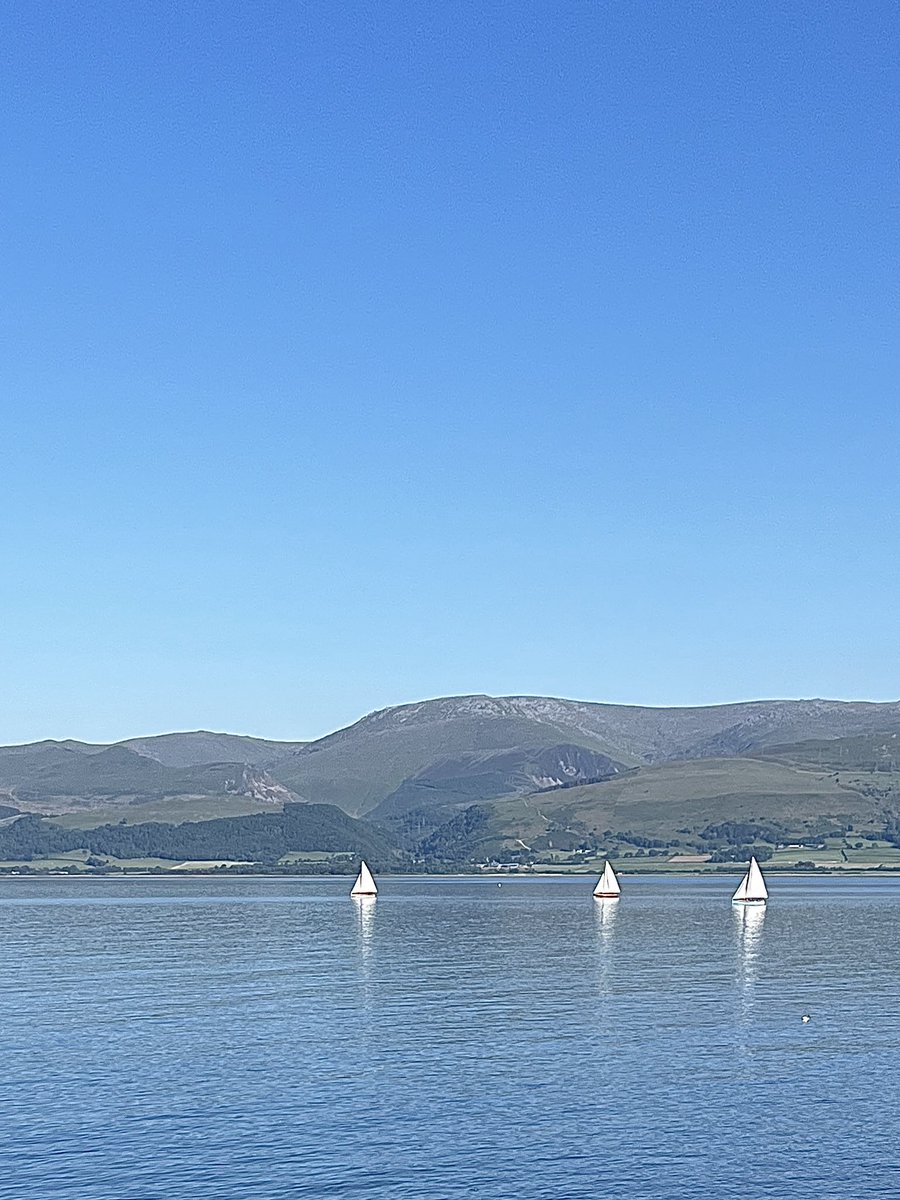 Mark Seaton (@guidemark) on Twitter photo Anyone want to buy a house- Stunning views from Beaumaris across the Menai Straits yesterday evening rightmove.co.uk/properties/159… Anyone want to buy a house- Stunning views from Beaumaris across the Menai Straits yesterday evening rightmove.co.uk/properties/159…