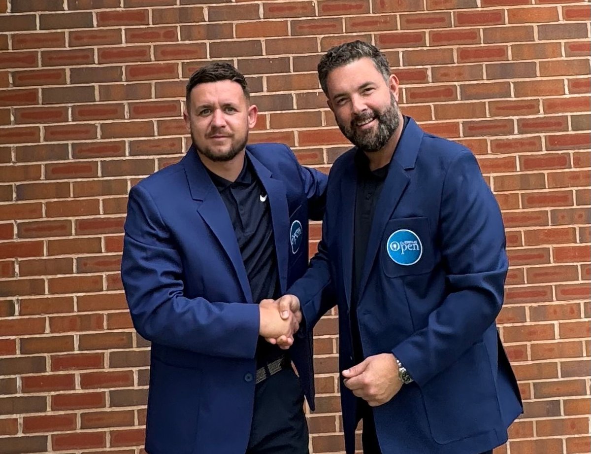 Here's last year's Emplas Open winner, James Holloway from Worcester Trade Frames, showing off his blue blazer, with our Group MD, Ryan Johnson.

You too can look the part, if you win this year's Emplas Open.

⛳🏆 It's all to play for folks - may the course be with you!