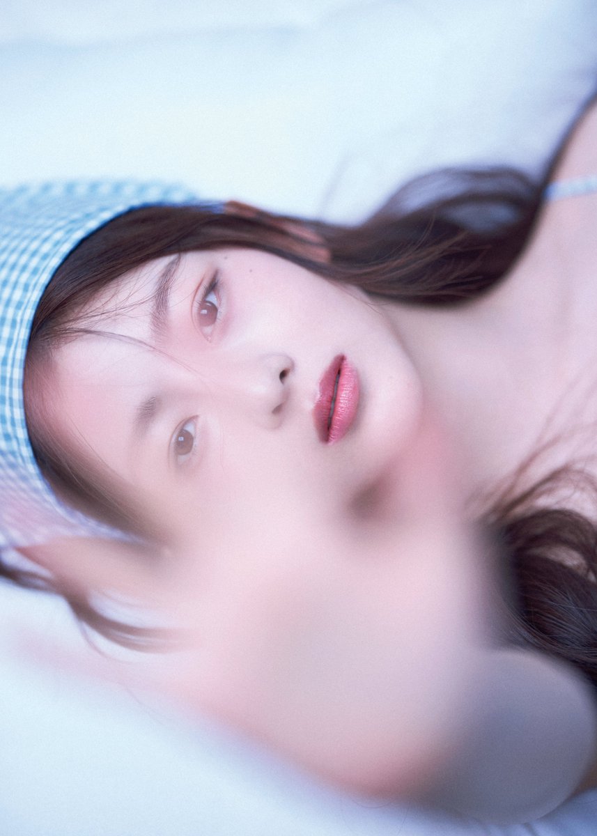 Gri46D6a0AAx4z9?format=jpg&name=medium