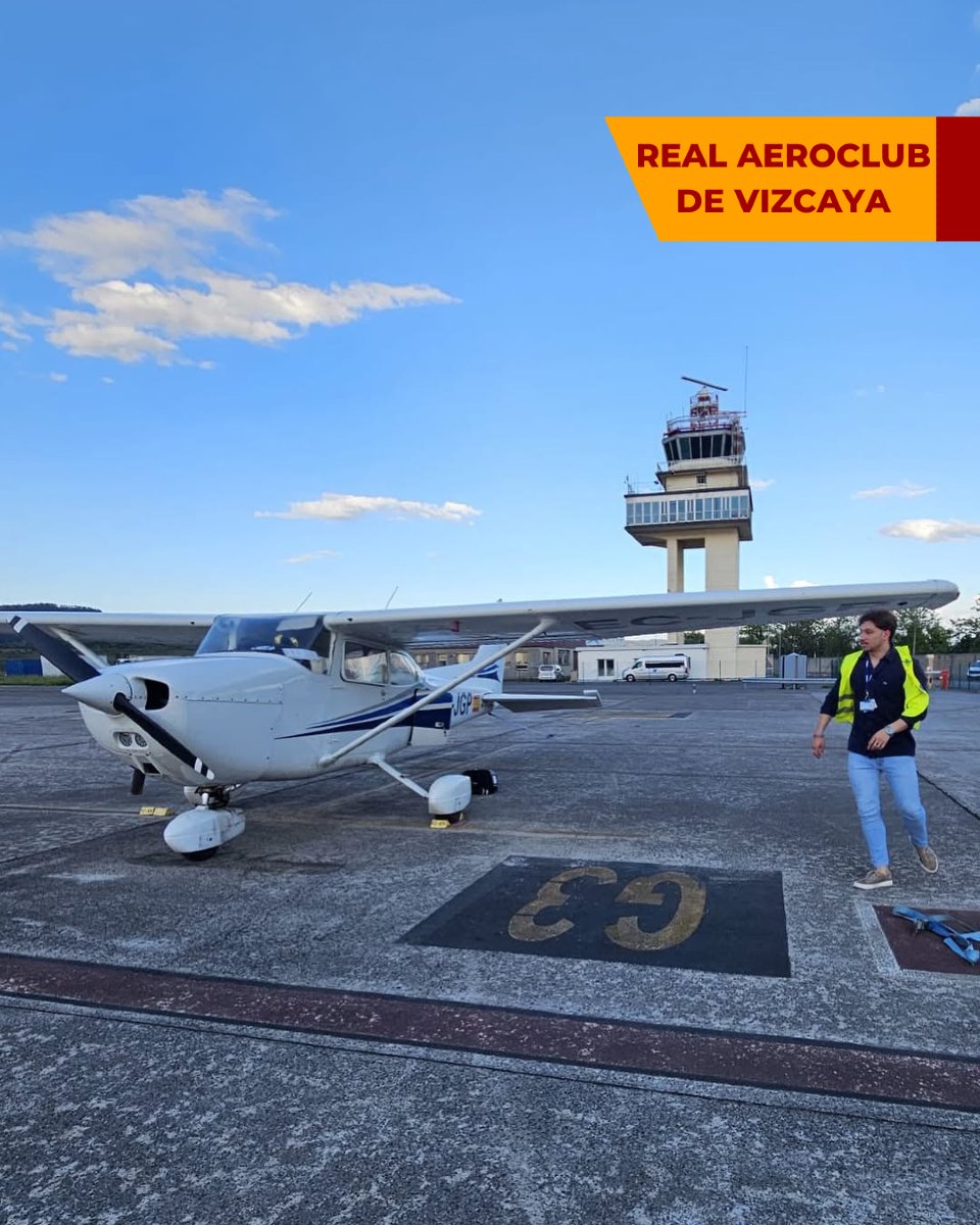 RealAeroClubdeEspaña (@realaeroclub) on Twitter photo ¡Preparado el avión del <a href="/RACVaeroclub/">Real Aeroclub de Vizcaya</a> para volar! 🛫🔝
Desde Bilbao📍, listos para sumar nuevas aventuras y aprendizajes con la aviación. 🛩️
¡Una pasión que nos enamora! 😍
📸 Foto de <a href="/RACVaeroclub/">Real Aeroclub de Vizcaya</a> ¡Preparado el avión del <a href="/RACVaeroclub/">Real Aeroclub de Vizcaya</a> para volar! 🛫🔝
Desde Bilbao📍, listos para sumar nuevas aventuras y aprendizajes con la aviación. 🛩️
¡Una pasión que nos enamora! 😍
📸 Foto de <a href="/RACVaeroclub/">Real Aeroclub de Vizcaya</a>