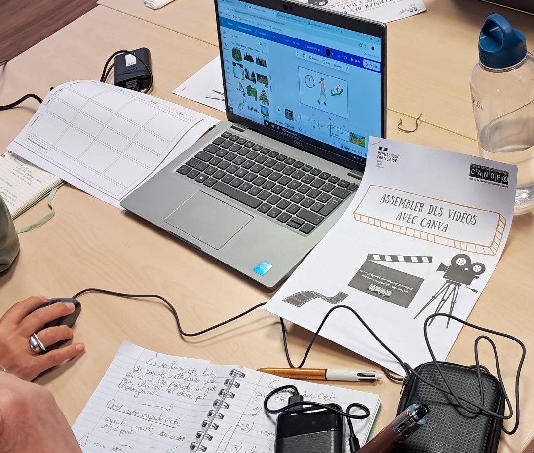🖱️ Découverte d'outils, réglementation, apport du numérique dans la pédagogie, usages et limites de l'IA...Dans le cadre de la formation PIX+Edu, un groupe de professeurs des écoles s'initie à la création de capsules vidéos à l'Atelier Canopé 25 - Besançon ce matin.