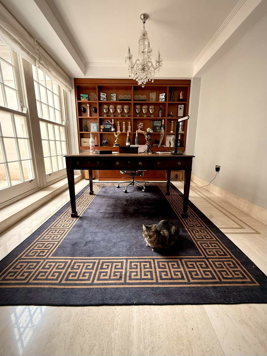 Ricky Gervais tweet media