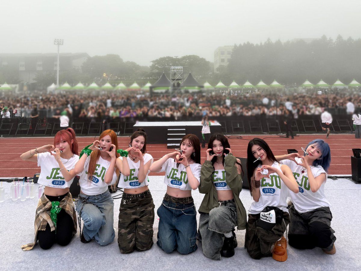 [Catch the moment📸]

⭐️제주대학교 2025 아라대동제⭐️

제주대 학우 여러분들이
가득 채워주신 소중한 시간💖

축제의 열기만큼
짱플러의 마음도 뜨거웠던 오늘💦
함께 즐겨주셔서 감사합니다

열심히 응원해 준 Kep1ian도 고마워요💜

#Kep1er #케플러