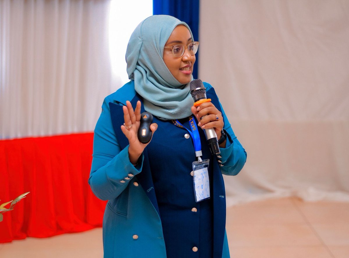 🚨 Millions of lives can be saved with simple, low-cost care. At #SATA2025, EECC Global’s Karima Khalid called for every health system to prioritise Essential Emergency &amp; Critical Care. Read the highlights 👉 buff.ly/AiflZbP
#EECC #GlobalHealth