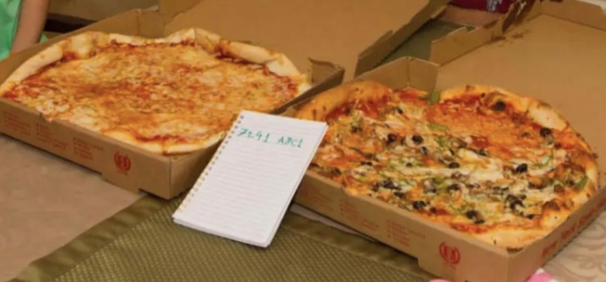 These two pizzas now cost $1,107,040,000.

When the US dollar enters the #Bitcoin economy, it becomes the Zimbabwe dollar.