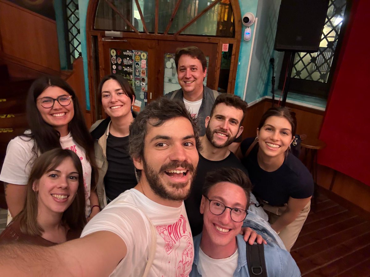 Francisco Algaba (@fromquarks) on Twitter photo ‼️Más de 600 personas han asistido a octava edición de <a href="/pintofscienceES/">Pint of Science ES</a> en Reus y Tarragona‼️La fórmula es sencilla: un equipo inmejorable y unos ponentes extraordinarios 👨🏻🔬🧪. Hasta el año que viene!🍺 <a href="/divulgaTGN/">Divulgació Científica al Camp de Tarragona</a> <a href="/universitatURV/">Universitat Rovira i Virgili</a> <a href="/reus_cat/">Ajuntament de Reus</a> <a href="/TGNAjuntament/">Ajuntament de Tarragona</a> ‼️Más de 600 personas han asistido a octava edición de <a href="/pintofscienceES/">Pint of Science ES</a> en Reus y Tarragona‼️La fórmula es sencilla: un equipo inmejorable y unos ponentes extraordinarios 👨🏻🔬🧪. Hasta el año que viene!🍺 <a href="/divulgaTGN/">Divulgació Científica al Camp de Tarragona</a> <a href="/universitatURV/">Universitat Rovira i Virgili</a> <a href="/reus_cat/">Ajuntament de Reus</a> <a href="/TGNAjuntament/">Ajuntament de Tarragona</a>