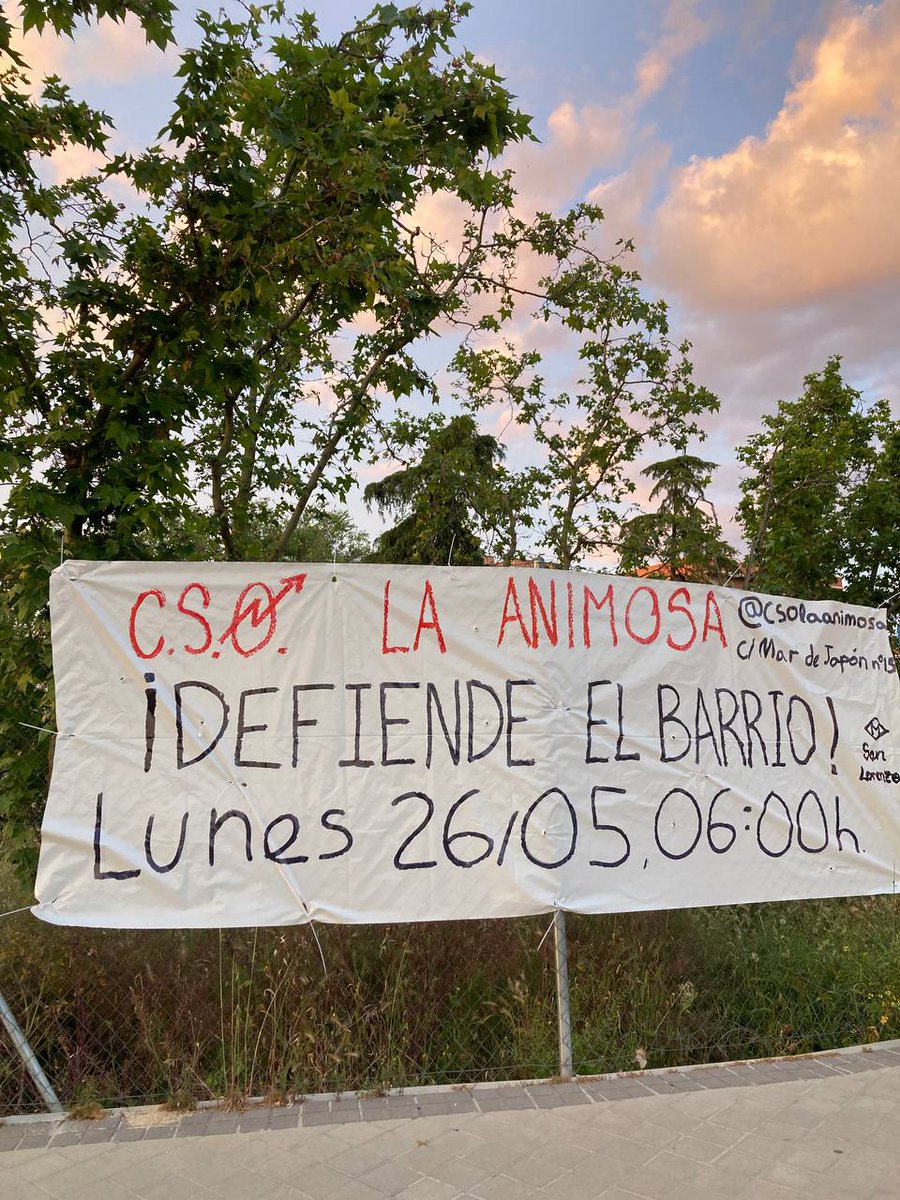 Sindicato del Barrio de Hortaleza (@sindihortaleza) on Twitter photo ✊ Paremos el desalojo del <a href="/CSOLaAnimosa/">CSO La Animosa</a> ✊
Lunes 26 de mayo ➡️ 6:00 ➡️ Calle Mar de Japón (Hortaleza) ➡️ Metro: San Lorenzo
Para el barrio lo que es del barrio 🔥 ✊ Paremos el desalojo del <a href="/CSOLaAnimosa/">CSO La Animosa</a> ✊
Lunes 26 de mayo ➡️ 6:00 ➡️ Calle Mar de Japón (Hortaleza) ➡️ Metro: San Lorenzo
Para el barrio lo que es del barrio 🔥