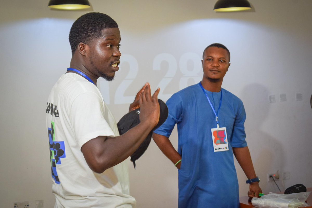 Throwback to when we hosted  <a href="/fof_Makurdi/">FOF_Makurdi</a> for the Config watch party.

Tag people you can see!!