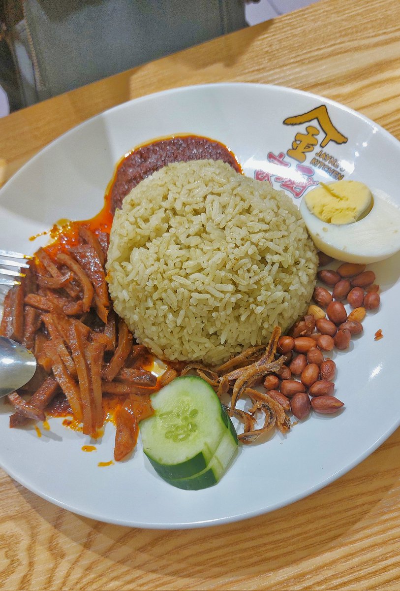 鱿鱼nasi lemak🐙