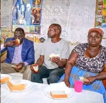 Dansonko97's tweet photo. The president is becoming a pathetic lier..what is this now?

Ncic https://t.co/h3IngaD1Tx