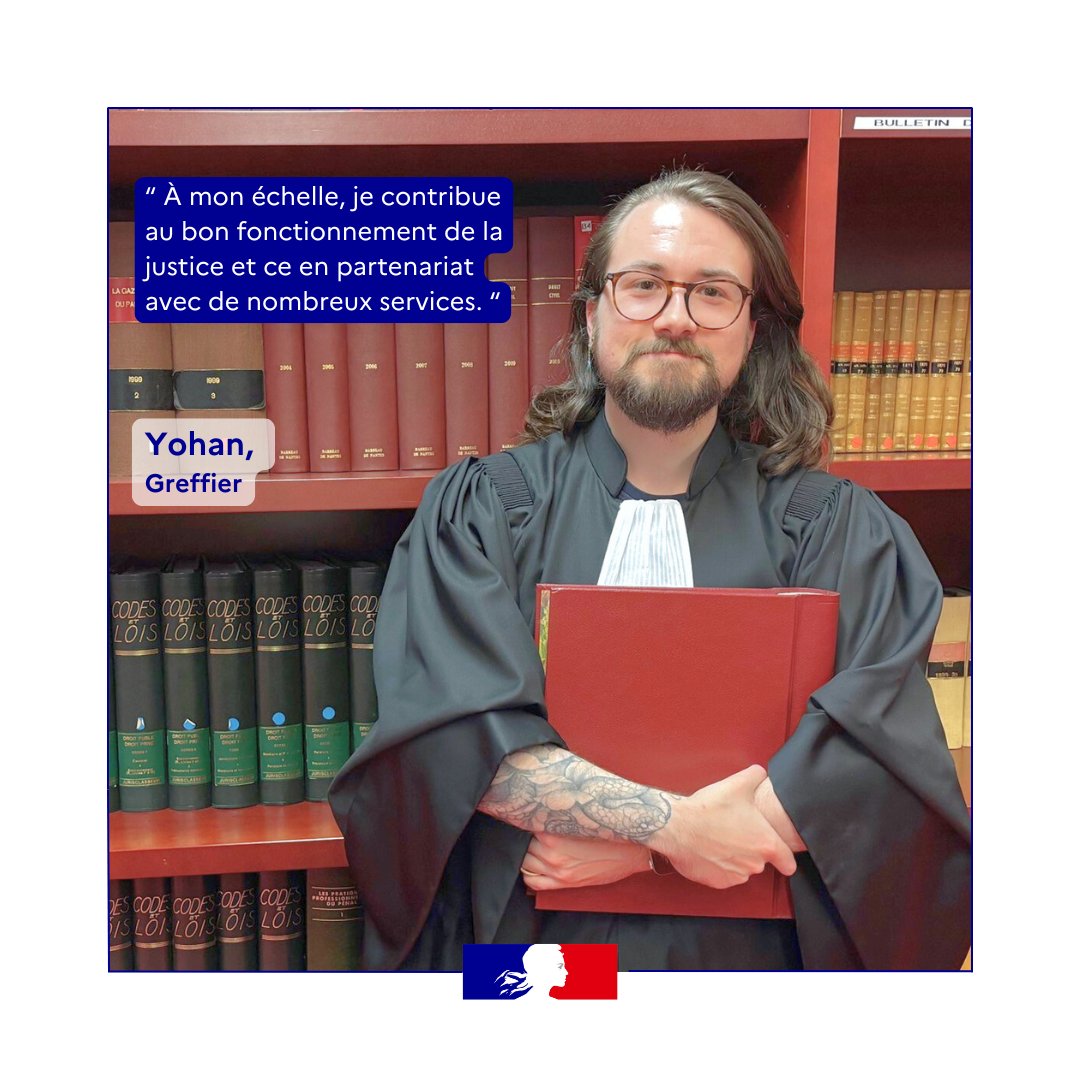 💬 Yohan est greffier dans un tribunal pour enfants. Il y a tout juste un an il nous avait partagé son expérience alors qu’il terminait sa formation à l’École nationale des greffes. Aujourd’hui, il revient sur sa prise de fonction et ses missions.  
Découvrez son interview ici 👉