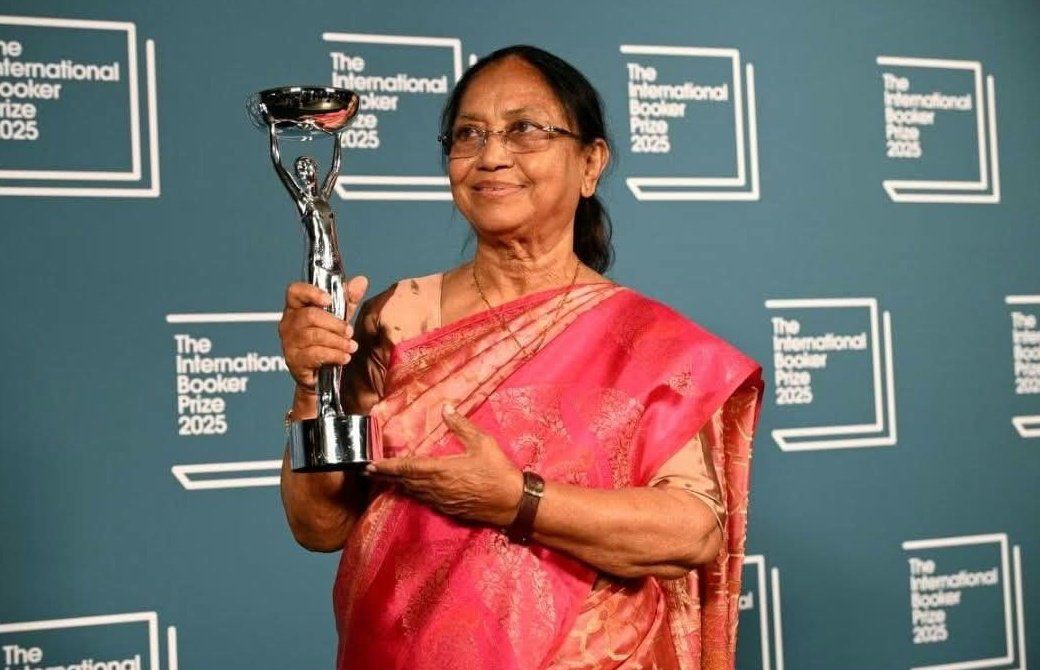 Congratulations to Banu Mushtaq 👏

Banu Mushtaq has made history by winning the #InternationalBookerPrize2025 for Heart Lamp, a powerful collection of short stories translated from Kannada by Deepa Bhasthi. The 1st Kannada lang book to receive this honour