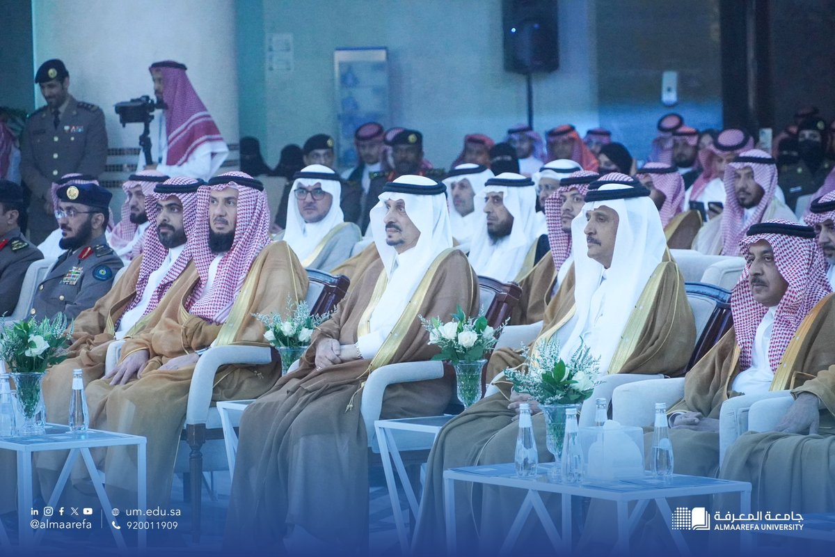 AlMaarefa's tweet photo. نهنئ ابنتنا أسماء السوادي، خريجة كلية الصيدلة في #جامعة_المعرفة، بمناسبة فوزها بجائزة #جائزة_الأمير_فيصل_بن_بندر_للتميز_والإبداع فئة الطالب الجامعي المتميز، جاء هذا التتويج امتدادًا لمسيرتها الحافلة بالعطاء والتألق داخل الجامعة وخارجها، علمًا وأخلاقًا ومبادرة.
نفخر بخريجينا الذين يصنعون الفرق ويعكسون روح المعرفة.