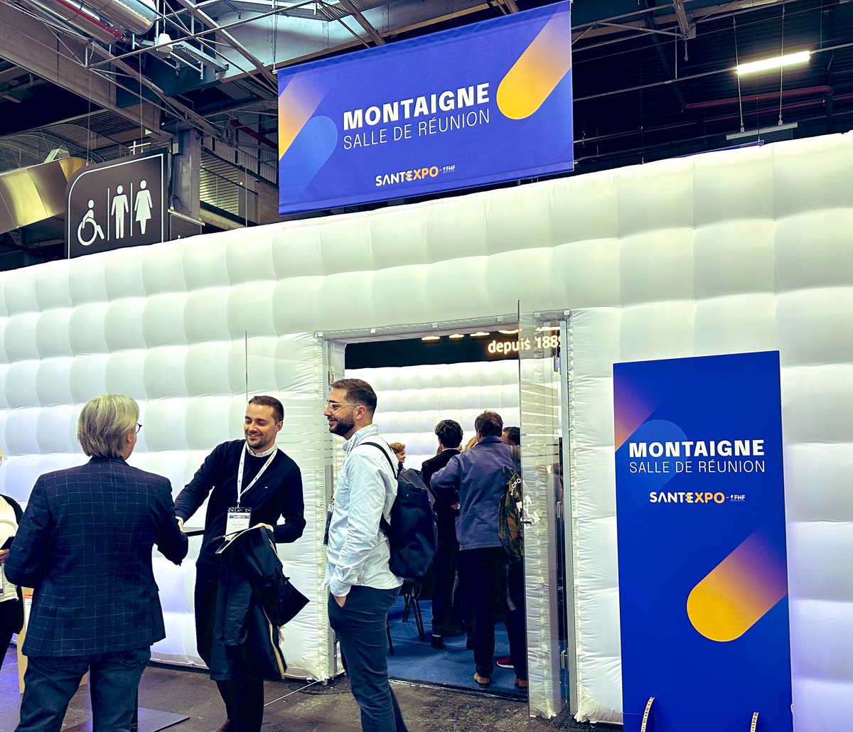 ‼️On vous attend nombreux pour la remise du 🎙️🏆 Prix du #PodcastSanté Francophone 2025 #FestiComSante X <a href="/medshakestudio/">MedShake Studio</a>

📍<a href="/parisSANTEXPO/">SantExpo</a> - Hall 1 - Salle Montaigne 

#hcsmeufr #podcast #esante  #sante #PodcastSante