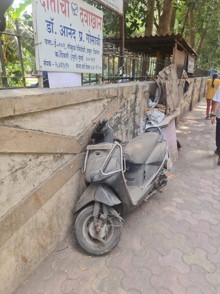 <a href="/Maneesh_Great/">Maneesh Thakur</a> <a href="/TVALMGuild/">Thakur Village Advance Locality Guild</a> <a href="/mybmcWardRS/">Ward RS BMC</a> <a href="/mybmc/">माझी Mumbai, आपली BMC</a> <a href="/MPLodha/">Mangal Prabhat Lodha</a> <a href="/PiyushGoyal/">Piyush Goyal</a> But not those that don't generate revenue legal or illegal 😜
Such abandoned vehicles could be potential ammunition for #Terrorist groups. Mumbai police shouldn't wait for ownership but scrap these w/o delay. HM, CoP to note <a href="/Dev_Fadnavis/">Devendra Fadnavis</a> <a href="/CPMumbaiPolice/">Commissioner of Police, Greater Mumbai</a> 
Cc. <a href="/nitin_gadkari/">Nitin Gadkari</a> 
🇮🇳