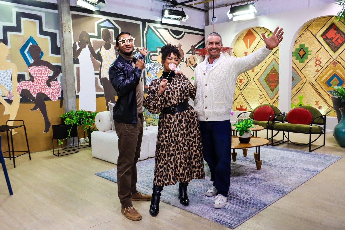 Expresso Show (@expressoshow) on Twitter photo It's a day for celebrating! 🎉
Shop the look at <a href="/WOOLWORTHS_SA/">Woolworths SA</a> in store, online or on the app: woolworths.co.za/cat/_/N-h71ngd #StyledByWoolies #ExpressoShow It's a day for celebrating! 🎉
Shop the look at <a href="/WOOLWORTHS_SA/">Woolworths SA</a> in store, online or on the app: woolworths.co.za/cat/_/N-h71ngd #StyledByWoolies #ExpressoShow