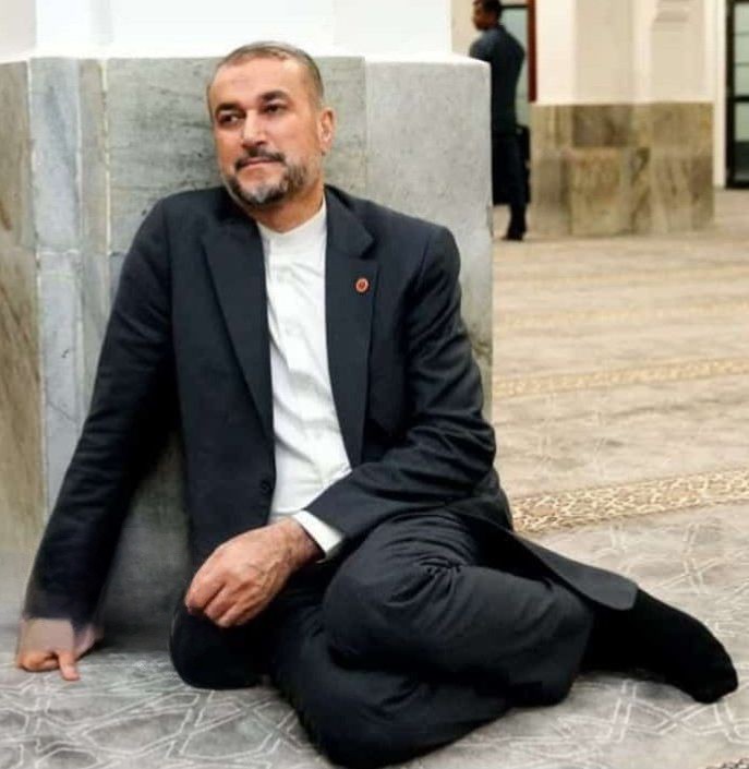 چه کوتاه بود عُمر دیپلماسی عزتمندانه ...