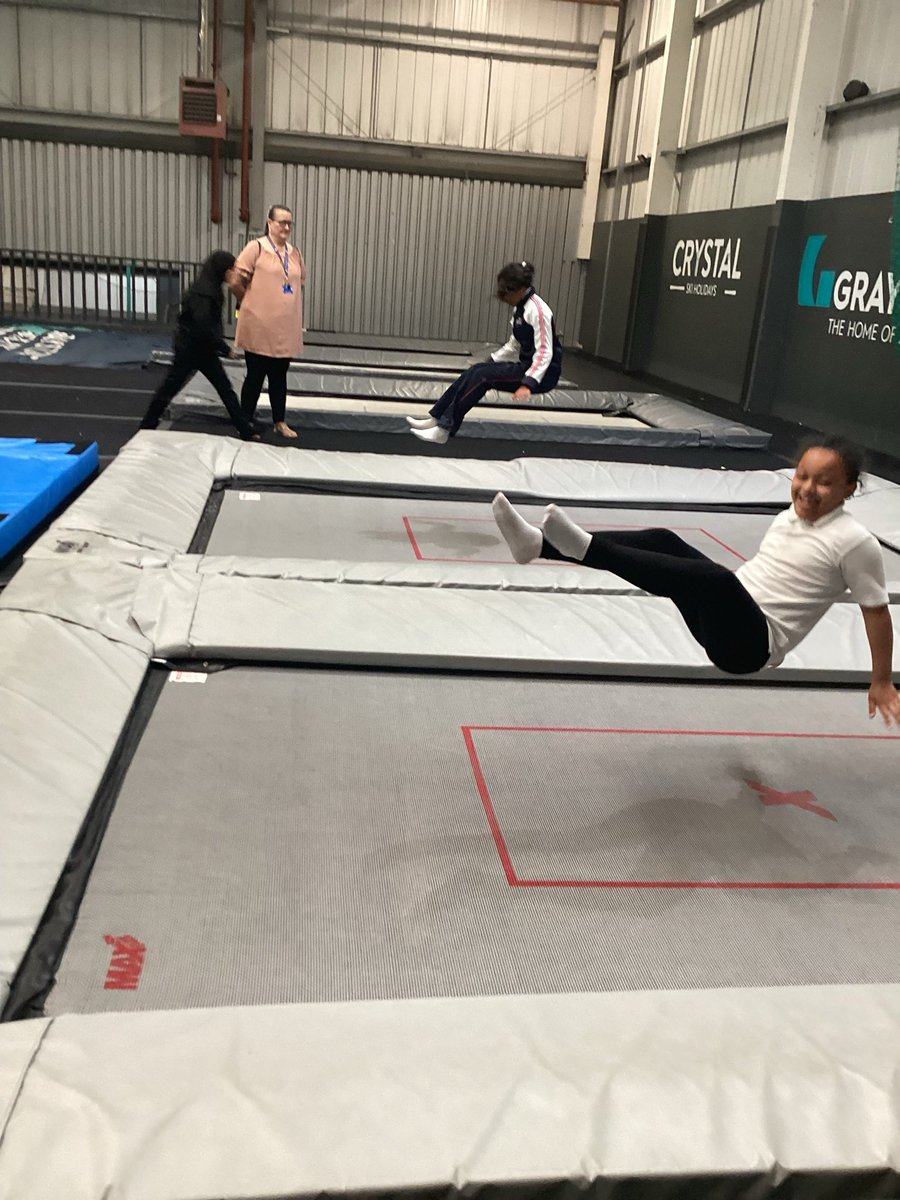 Yesterday 4 girls from Year 6 had the opportunity to attend a Girls Inspire Day at Graystone Action Sports! The girls took part in less popular sports such as trampolining, rock climbing and scooting! <a href="/TeamManorGreen/">Manor Green Primary #ReadyRespectfulSafe</a>