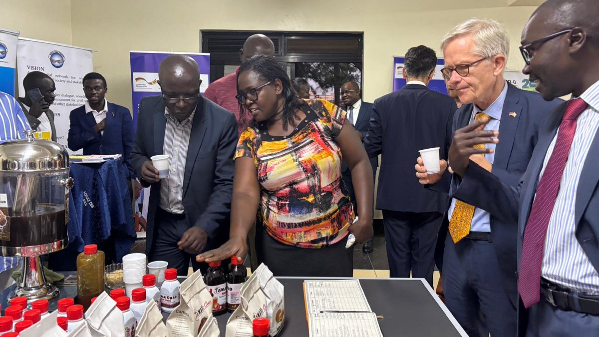 Civil Society in Uganda Support Programme (CUSP) (@cusp_uganda) on Twitter photo 🍹✨ Take a sip of empowerment! The Evening Bazaar in #Gulu was a huge success. <a href="/EUinUG/">EU in Uganda</a> Heads of Mission and #CSOs exchanged ideas and learned from each other. 💪Great platform for grassroots CSOs to showcase their impactful work in uplifting and empowering local communities. 🍹✨ Take a sip of empowerment! The Evening Bazaar in #Gulu was a huge success. <a href="/EUinUG/">EU in Uganda</a> Heads of Mission and #CSOs exchanged ideas and learned from each other. 💪Great platform for grassroots CSOs to showcase their impactful work in uplifting and empowering local communities.