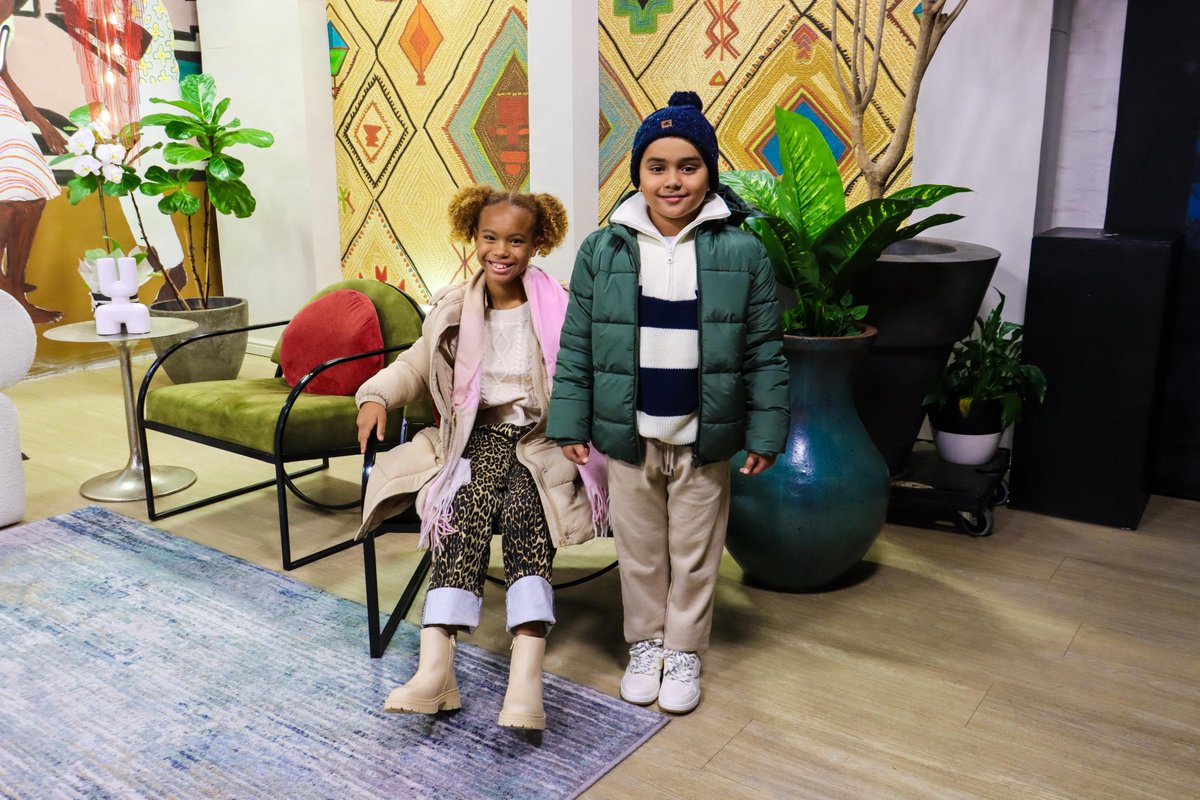 Expresso Show (@expressoshow) on Twitter photo When the weather cools down it's time to warm up with simple yet stylish knitwear staples🧥❄️
Shop the knit edit at <a href="/WOOLWORTHS_SA/">Woolworths SA</a> - available in store, online (woolworths.co.za/cat/Women/Clot…) and on the app! #ExpressoShow When the weather cools down it's time to warm up with simple yet stylish knitwear staples🧥❄️
Shop the knit edit at <a href="/WOOLWORTHS_SA/">Woolworths SA</a> - available in store, online (woolworths.co.za/cat/Women/Clot…) and on the app! #ExpressoShow