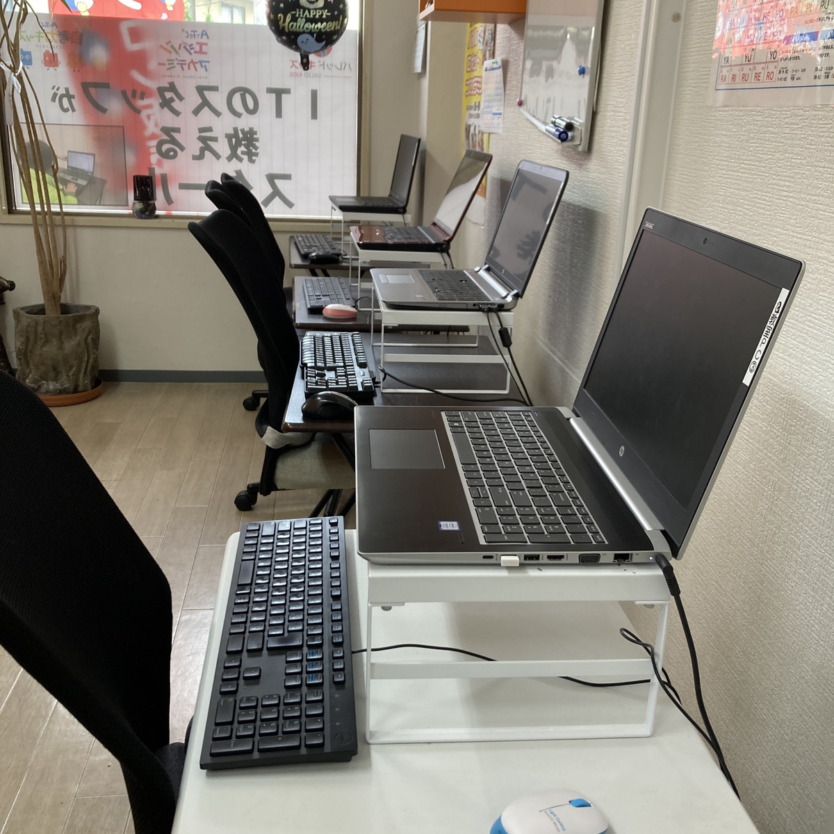 ãªããð§PCä¿®ç/販売/æå®€ (@reproitacademy) on Twitter photo ãªããã§ã¯åäŸãã倧人ãŸã§ãããœã³ã³æå®€ãéè¬ããŠãããŸãâª
倿¹ã«ãªããšå°åŠçã®å£°ã§æŽ»æ°ãåºãŸããéæäœéšæå®€ãåãä»ããŠãããŸãã®ã§ãåãåãããã ãããŸãð
#äŒæ¥å
¬åŒæ¥ã®ãã©ããŒç¥ã #äŒæ¥å
¬åŒçžäºãã©ã㌠ãªããã§ã¯åäŸãã倧人ãŸã§ãããœã³ã³æå®€ãéè¬ããŠãããŸãâª
倿¹ã«ãªããšå°åŠçã®å£°ã§æŽ»æ°ãåºãŸããéæäœéšæå®€ãåãä»ããŠãããŸãã®ã§ãåãåãããã ãããŸãð
#äŒæ¥å
¬åŒæ¥ã®ãã©ããŒç¥ã #äŒæ¥å
¬åŒçžäºãã©ããŒ