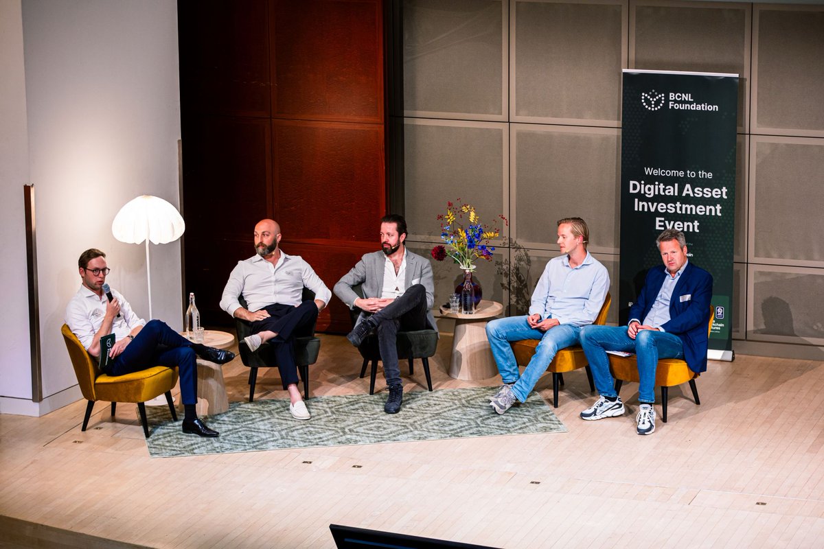 This week, Amsterdam is the beating heart of #Web3 innovation &amp; <a href="/coin_ix/">coinix</a> is right in the middle of the action at <a href="/DutchBlockWeek/">Dutch Blockchain Week</a>! 

True innovation doesn’t happen in silos. To build the future of #Blockchain, we need to connect global perspectives &amp; collaborate across borders.