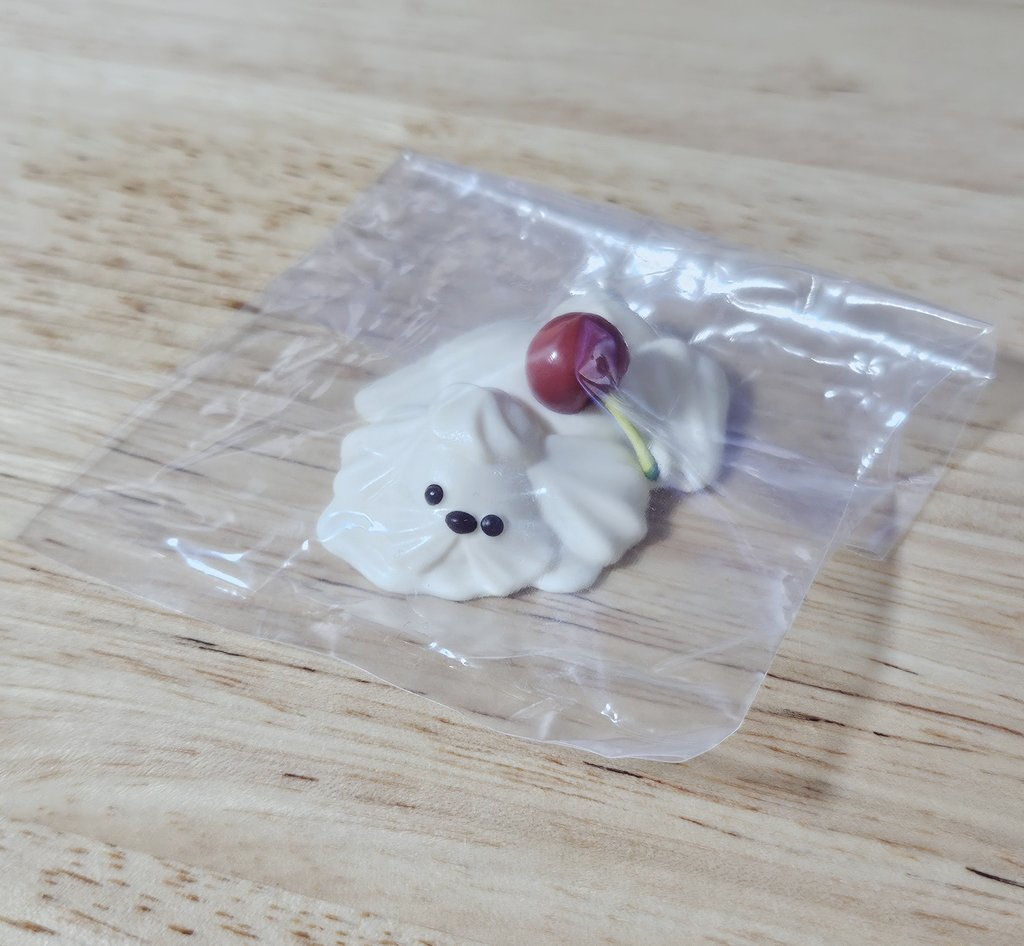 puri_ori's tweet photo. 【交換譲渡】ホイップわんちゃんのくらし　ガチャガチャ
譲：とけちゃった
求：なでて～(シュガー)or定価+送料
郵送にて交換譲渡希望です、検索からでもお気軽にお声掛けください https://t.co/OvrnczOcUz