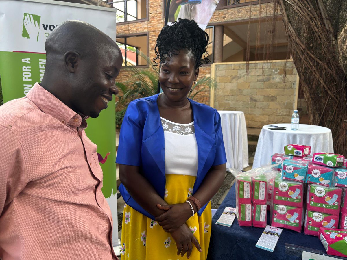 GCSP_Uganda's tweet image. 🌟The Evening Bazaar in #Gulu showcased impactful work by #CSOs. With CUSP’s 🇪🇺🇩🇪 support, @VacNet_ launched LuckyGirl Pads a UNBS-certified social enterprise! 250+ women trained, 4.2M pads produced &amp;amp; 280K youths educated on menstrual health. When women rise, communities thrive💪