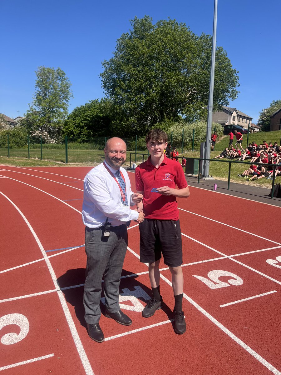 MCHSPhysEd's tweet photo. An incredible day at the Mearns Athletics Championships🏆 

Well done to everyone who participated- you should all be very proud 🏃‍♀️

Thank you to all the staff and S3 Sport &amp; Rec pupils for all your help and support👏🏼

A great day, even better with the sun out☀️

#MearnsCastlePE https://t.co/fM96o6ywRQ
