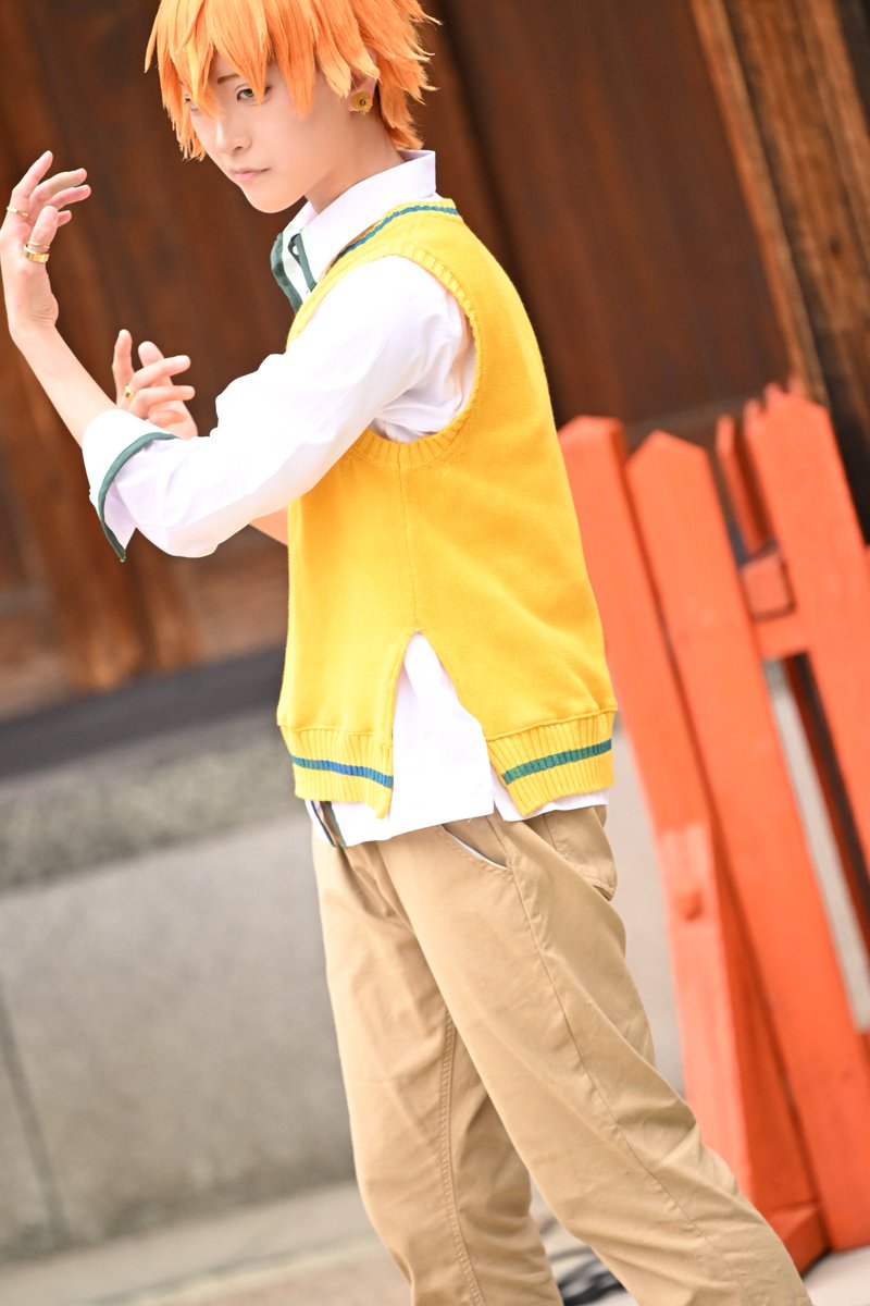 umelemomon's tweet photo. ※ cosplay / prsk / Shinonome Akito
『街』#prsk_cos

            傷つけてしまう日も
                       悲しさ込み上げる日も

photo:@marine223_Photo 
#旭コス #おどつなvol69 
#SunflowerSQUAD https://t.co/556leG5UWj