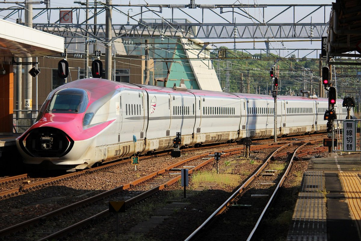 3019M E6系Z2編成「こまち19号」 盛岡駅での編成分割作業不具合の為