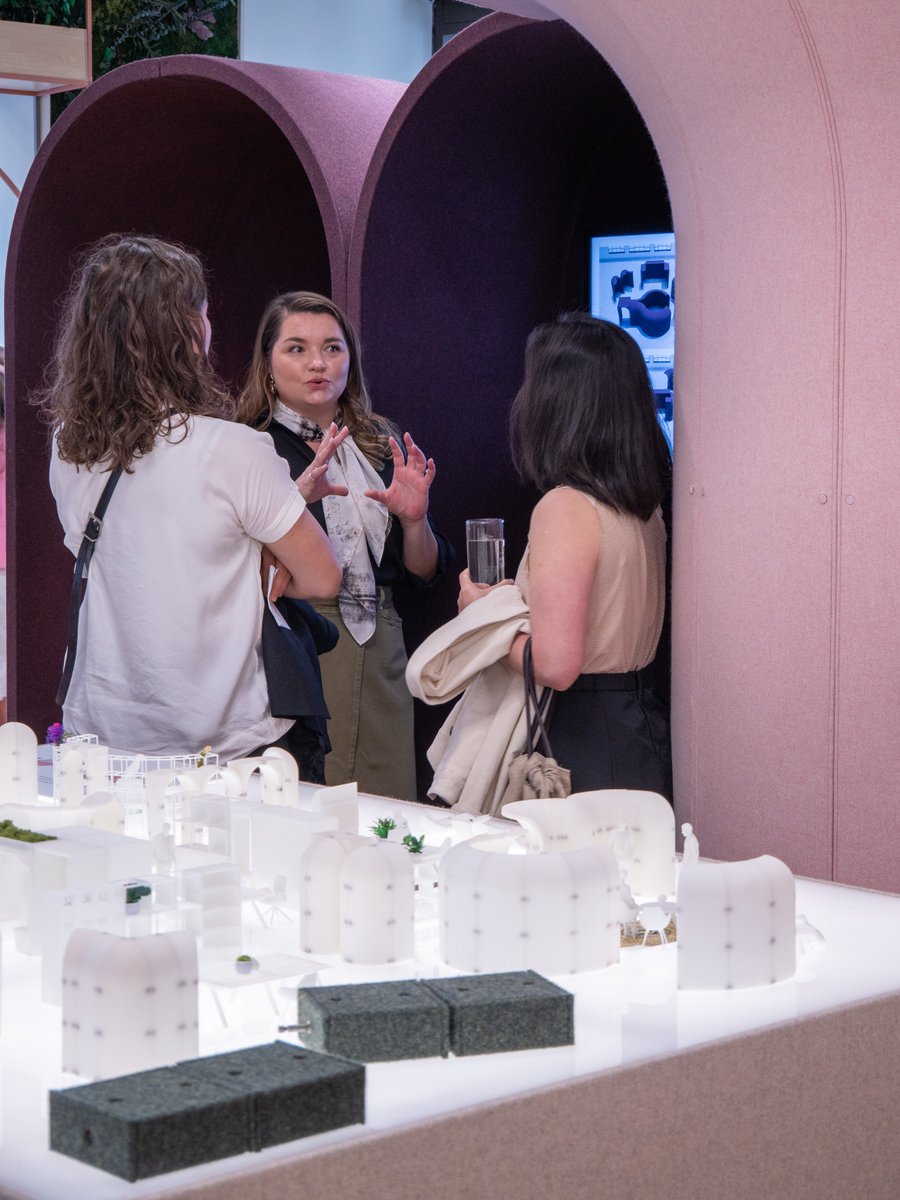 Spacestor tweet media