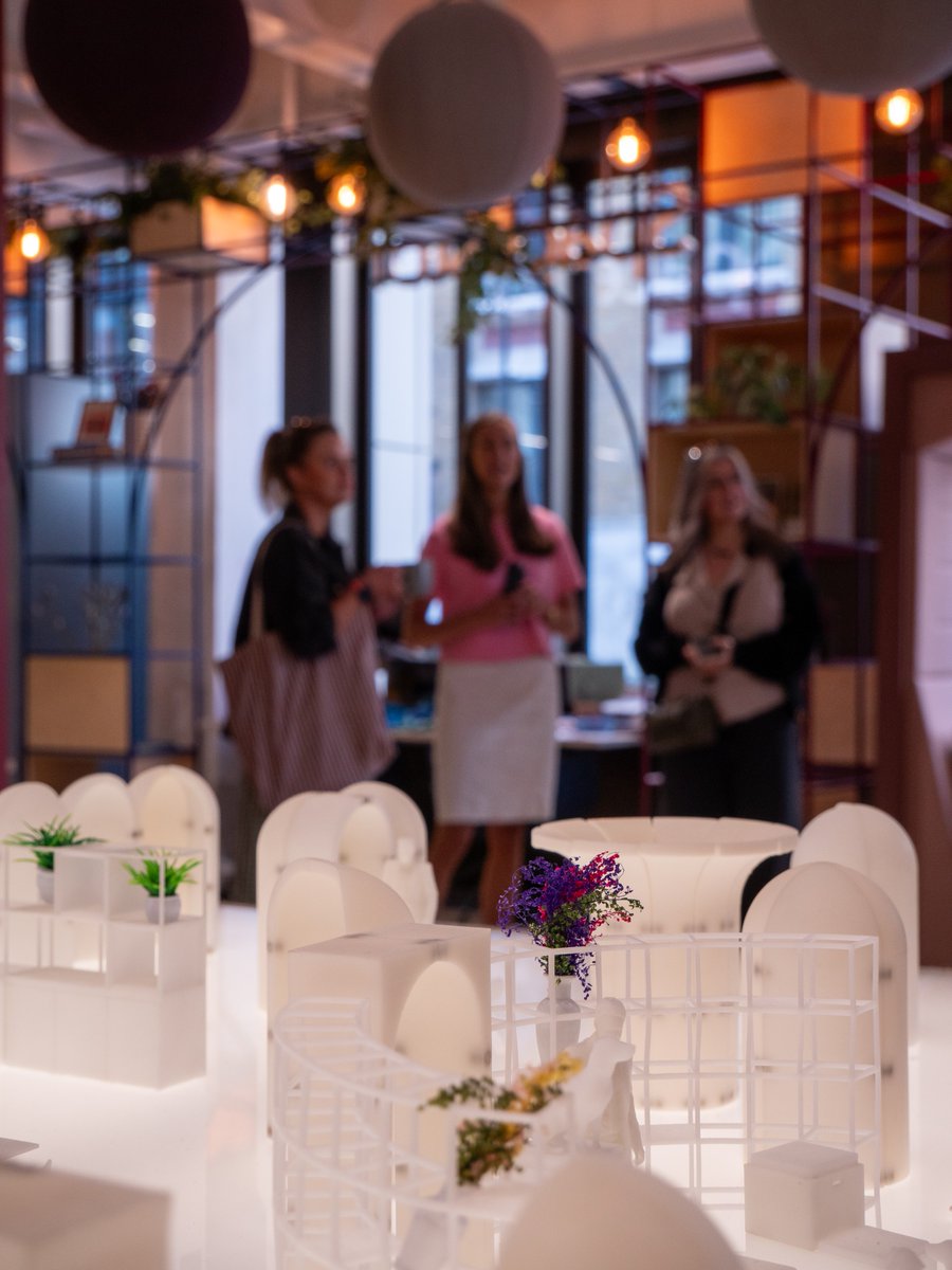 Spacestor tweet media