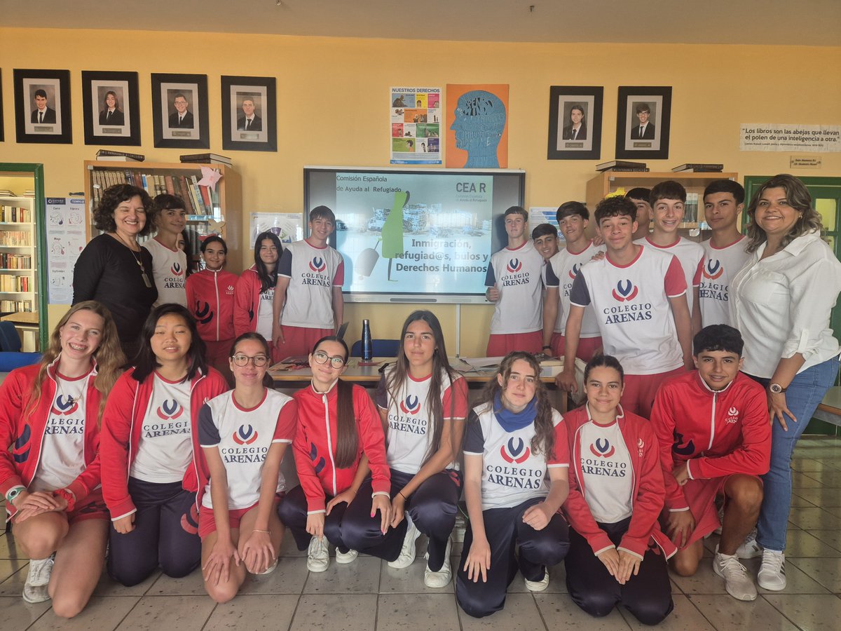Jóvenes con conciencia global: CEAR en el Colegio Arenas Atlántico <a href="/CEARefugio/">CEAR</a> 

4º de ESO y 1º de Bachillerato de Ciencias Sociales vivieron una experiencia profundamente enriquecedora con la organización CEAR (Comisión Española de Ayuda al Refugiado), en una charla práctica.
