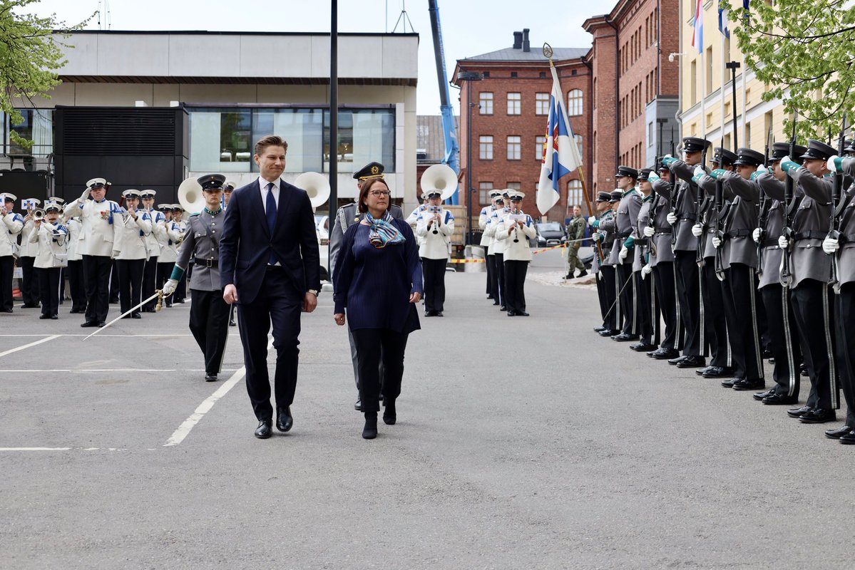 Antti Häkkänen (@anttihakkanen) on Twitter photo Glad to host Luxembourg’s Minister of Defence <a href="/Yuriko_Backes/">Yuriko Backes</a> in Finland. We are deepening the defence cooperation between our countries. Good discussions on current NATO matters, strenghtening Europe’s defence and comprehensive security. 🇫🇮🇱🇺 Glad to host Luxembourg’s Minister of Defence <a href="/Yuriko_Backes/">Yuriko Backes</a> in Finland. We are deepening the defence cooperation between our countries. Good discussions on current NATO matters, strenghtening Europe’s defence and comprehensive security. 🇫🇮🇱🇺