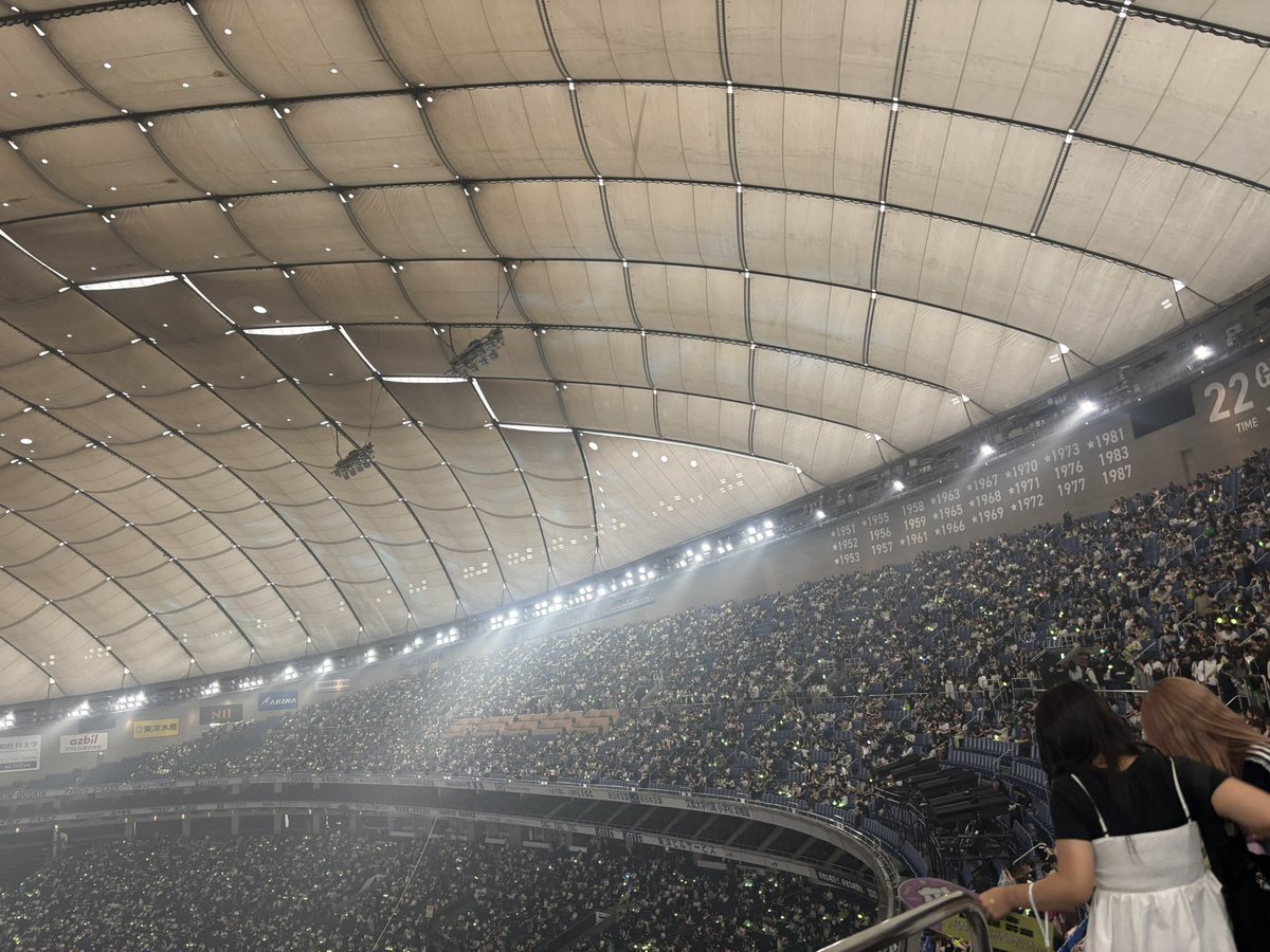 sukkayome_'s tweet photo. 今日イリチルのドーム2階の後ろまで埋まってるどうしようなける https://t.co/fCF5FY1Oty