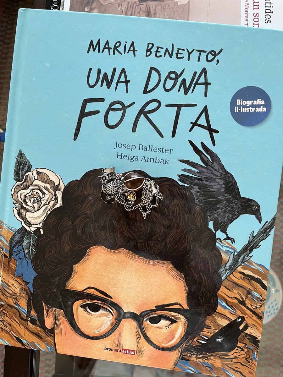 AdA Pavia (@adapavia) on Twitter photo Ja es nota pels carrers que és l’any Maria Beneyto❓
<a href="/josepballesterr/">josepballester</a> <a href="/SocarraLa/">Carme la Socarrà</a> <a href="/maricarmensaezl/">Mari Carmen Sáez</a> <a href="/amoraescena/">Anna Gascon</a> <a href="/CarmeGosalbez/">Carme Gosàlbez</a> #laCosteraPower Ja es nota pels carrers que és l’any Maria Beneyto❓
<a href="/josepballesterr/">josepballester</a> <a href="/SocarraLa/">Carme la Socarrà</a> <a href="/maricarmensaezl/">Mari Carmen Sáez</a> <a href="/amoraescena/">Anna Gascon</a> <a href="/CarmeGosalbez/">Carme Gosàlbez</a> #laCosteraPower