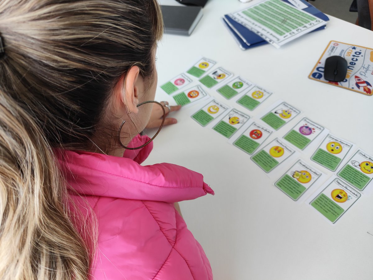 Dentro de las "sotf skills" también trabajamos en #orientación las #competenciasemocionales tan importantes a la hora de relacionarnos con nosotros mismos y los demás en el contexto laboral.