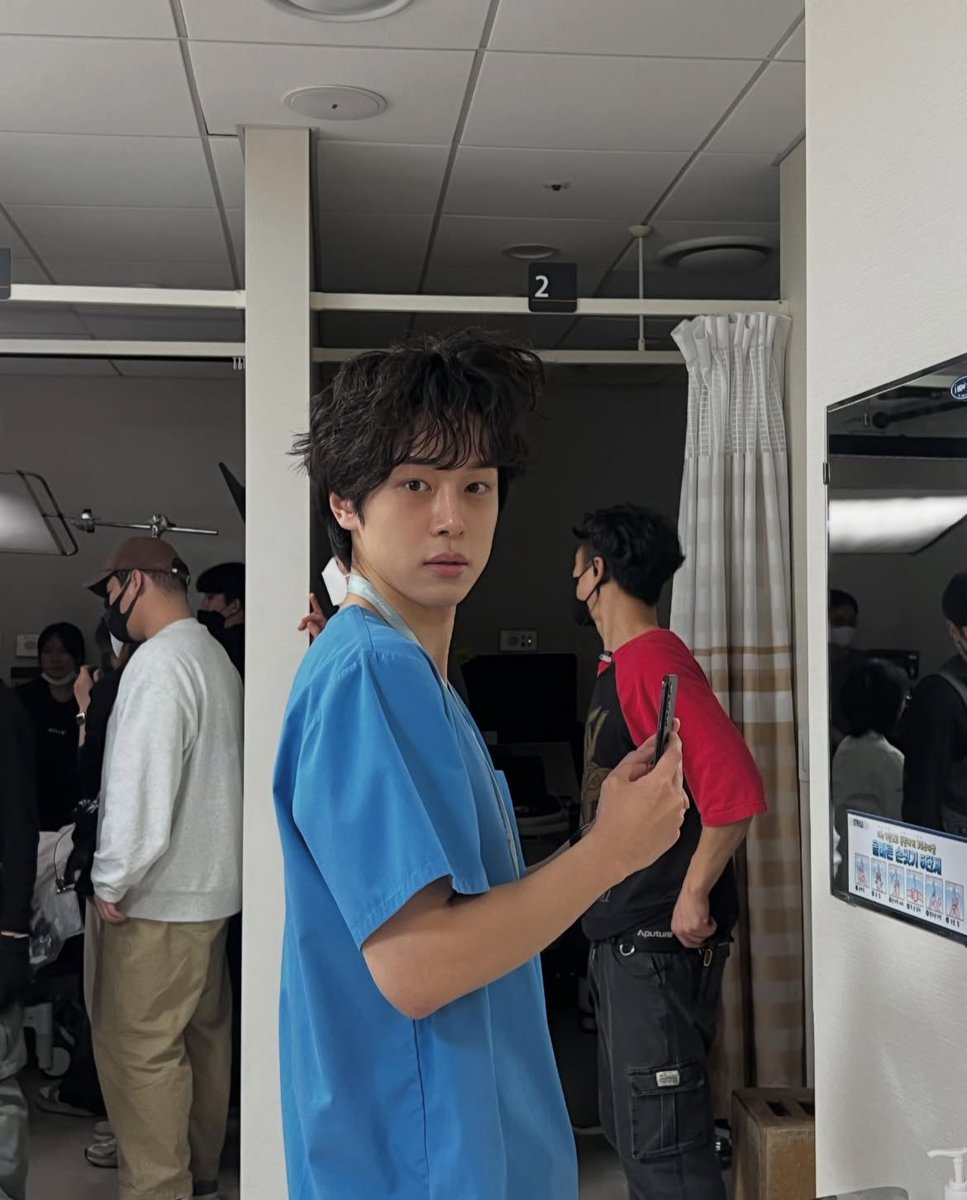maymemoriess's tweet photo. Jaybi-Umbi (Um Jaeil- Kim Sabi) - resident playbook short alternative universe (au)
special au for Hi-Boyz Mcd debut
#residentplaybook
#UMJAY
#Kimsabi
#hi_boyz
#hellogirl
#dowon
#yiyoung https://t.co/nLzda6fsVu