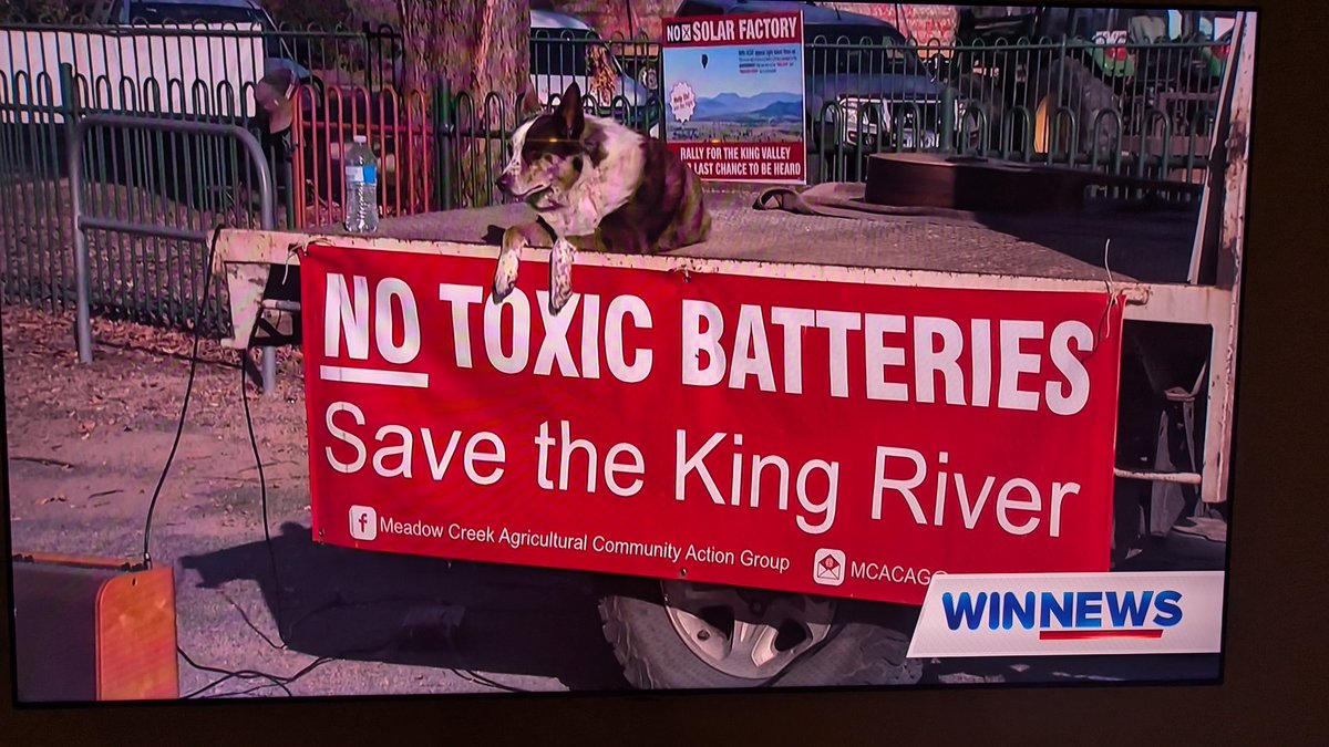 techAU's tweet image. Protesting solar farms and claiming they're taking prime agricultural land makes zero sense. All of these project go through environmental review. 

#notscience.