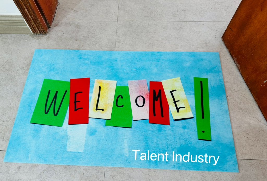 Talentindustry8's tweet photo. After months of development and testing, we are thrilled to introduce our Colorful Sticky Mat Frame with Customized Printing where practicality meets branding power.
#StickyMatFrame #CleanroomSolutions #CustomizedBranding #stickymats #adhesivemats #tackymats #cleanroommats https://t.co/jfhTtd2WQ9