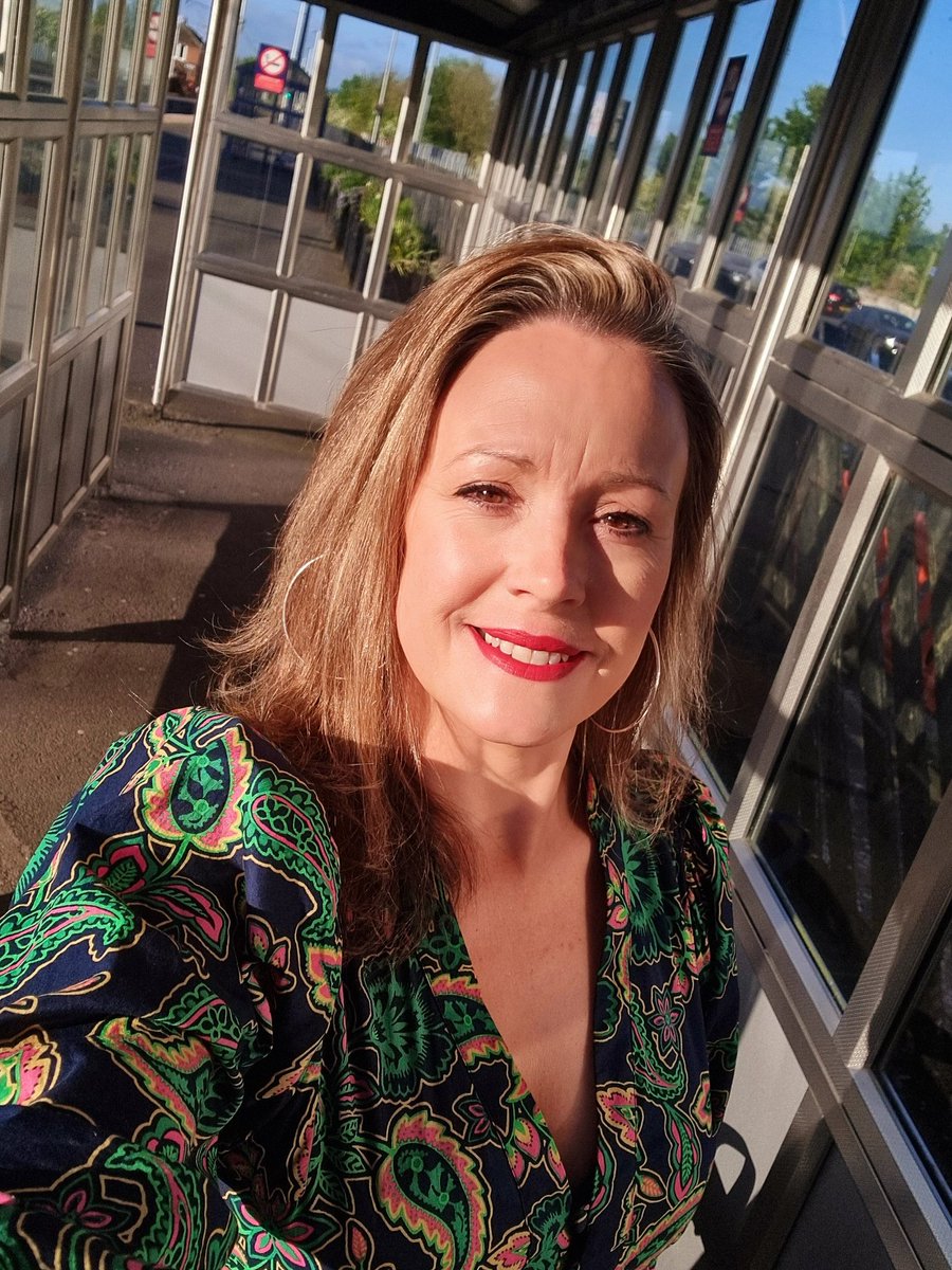 Elly Chapple Founder #FlipTheNarrative©💜 (@elly_chapple) on Twitter photo Glasgow bound with <a href="/studioIII/">Studio III</a> meet <a href="/gdmorewood/">Gareth D Morewood</a> for inset day.
Talking about the *adults* today, not the kids. 😊✨️💜
(thanks to the amazing Coco & Alice for the second fab dress this week) 🙏
#FlipTheNarrative 💜 Glasgow bound with <a href="/studioIII/">Studio III</a> meet <a href="/gdmorewood/">Gareth D Morewood</a> for inset day.
Talking about the *adults* today, not the kids. 😊✨️💜
(thanks to the amazing Coco & Alice for the second fab dress this week) 🙏
#FlipTheNarrative 💜